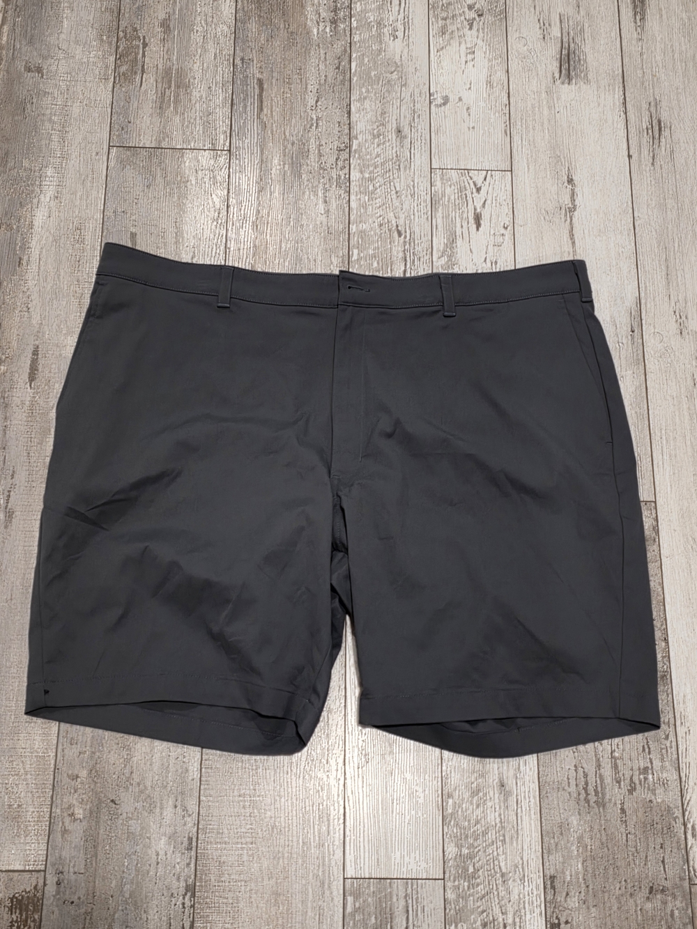 46W Men's Ben Hogan Casual Golf Shorts Flat Front Chino Gray Flex